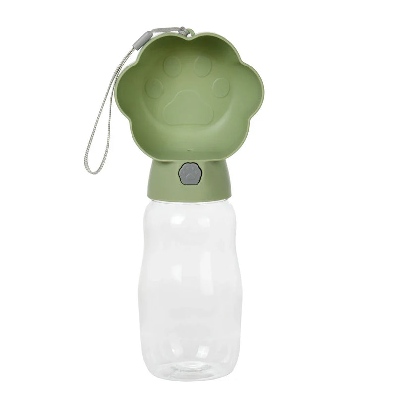 Outdoor Pet Water Bottle – Easy Hydration on the Go